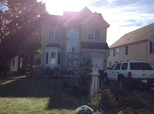 773 Powhatan Beach Rd, Pasadena, MD
