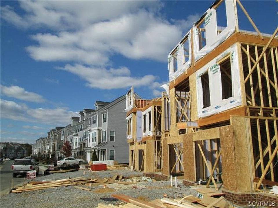 1st image of 10260 Ibis Dr #20