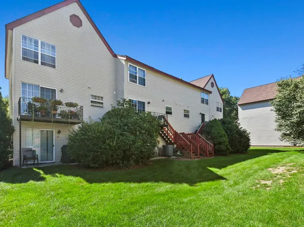 29 Arlington Street #A, Merrimack, NH 03054