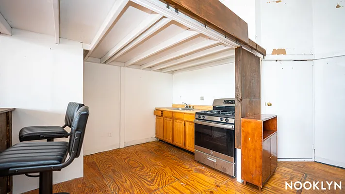 Rented by Nooklyn NYC LLC | media 5