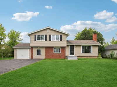 1099 N Greece Rd, Rochester, NY, 14626