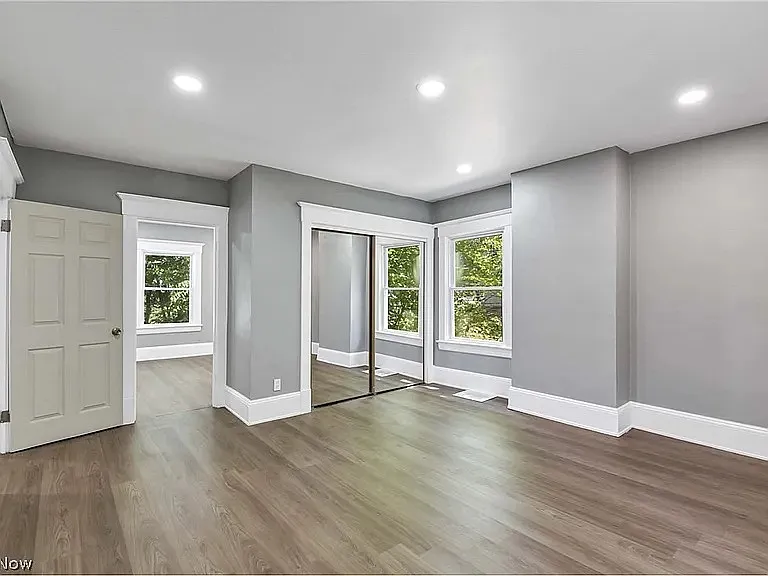 5 bed, 2972 sqft, $4,000 — Photo 4