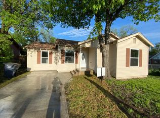3409 S Main St, Fort Worth, TX 76110