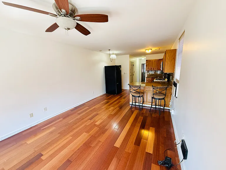 9039 Palisade Ave #3 — Photo 4