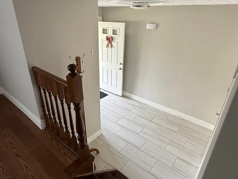 416 Cole Rd #UPPER — Photo 5