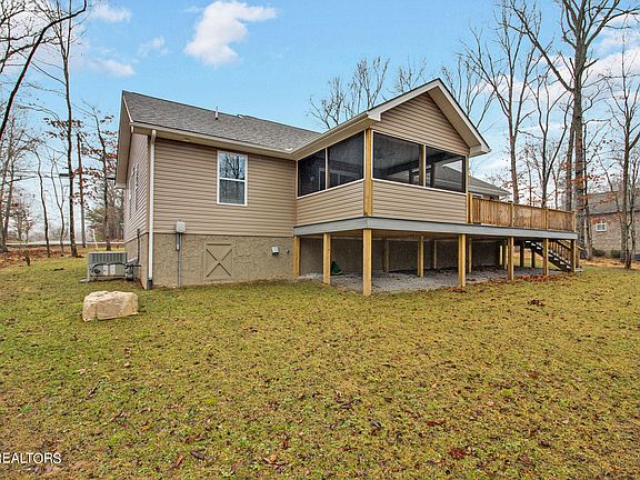 4th image of 510 Snead Dr