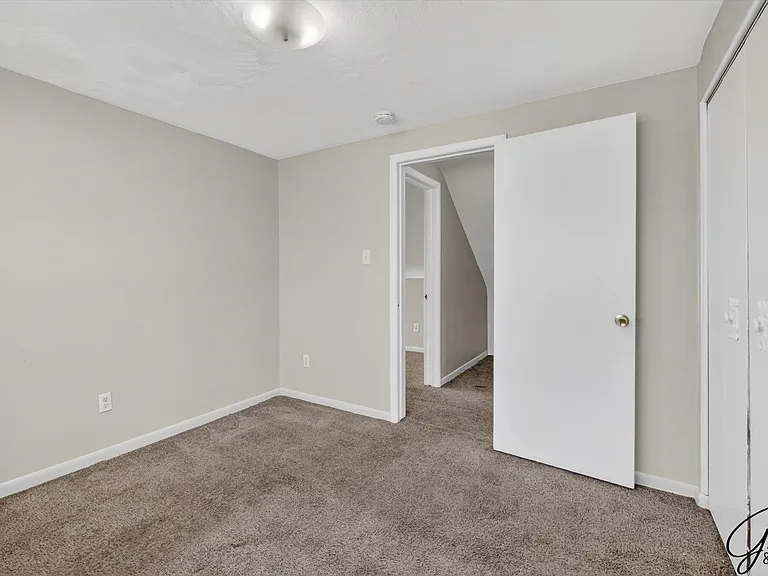 24408 Lambrecht Ave #2 — Photo 15