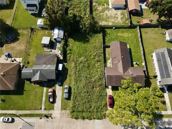 6744 W Laverne St, New Orleans, LA 70126