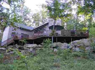 400 Partridge Point, Cadiz, KY 42211