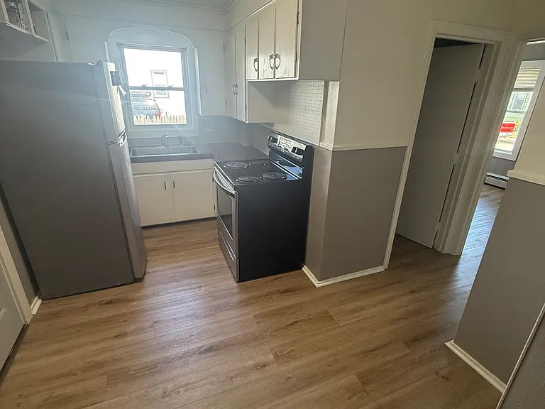 126 Spring St #3 — Photo 1