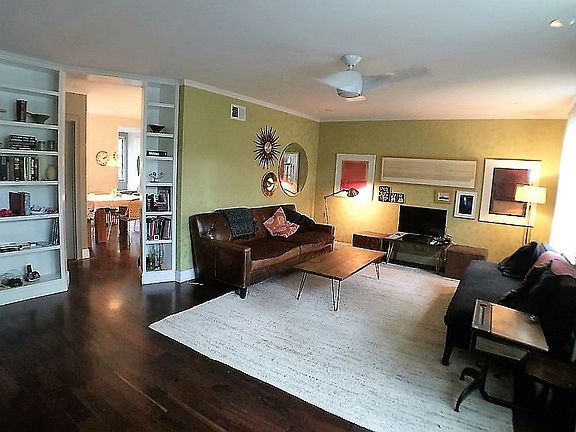 3rd image of 3974 48th St