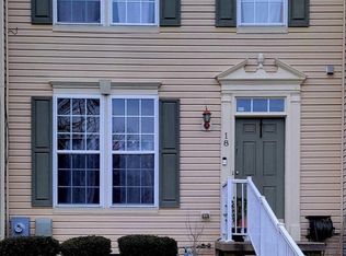 18 Bridle Path Ct, Sicklerville, NJ 08081