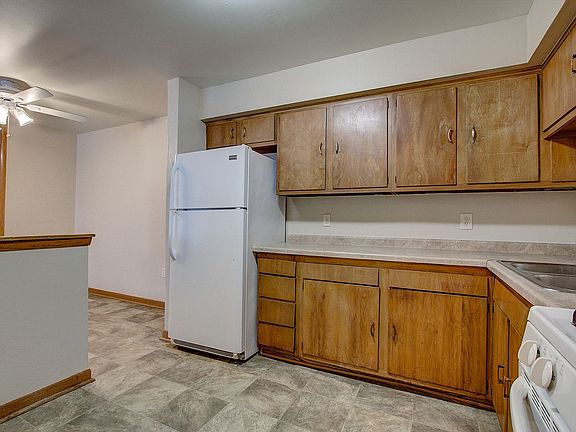 3rd image of 3413-3439 S 26th St #3439-12