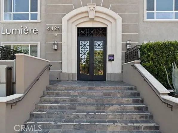 4424 Whitsett Ave APT 110, Studio City, CA 91604