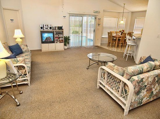 BO3P146GS-interior-view