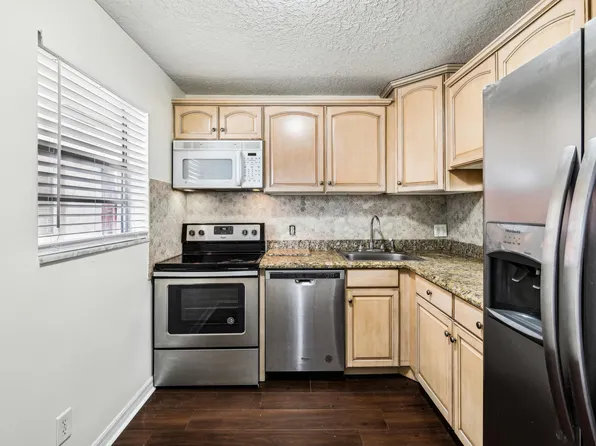 12012 Greenway Circle S #206, Royal Palm Beach, FL 33411