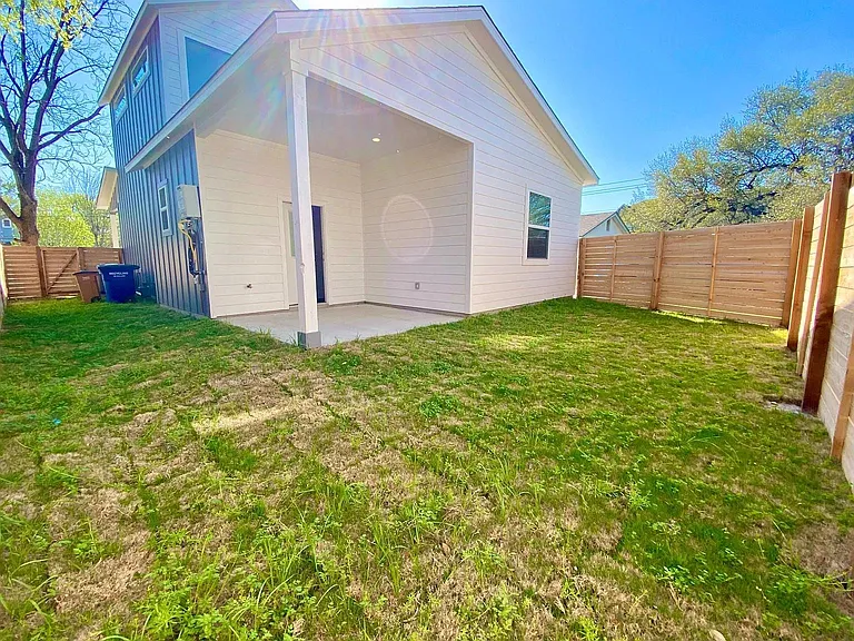 6102 Caddie St #A — Photo 19