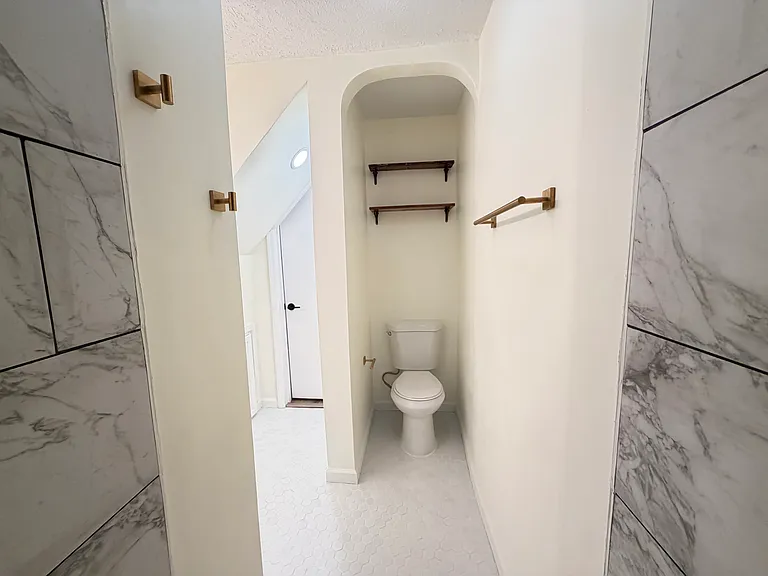 4457 Pecan Valley Rd — Photo 10