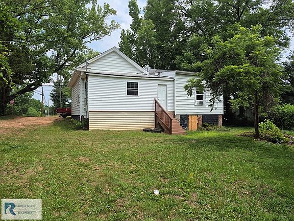 2nd image of 633 Kemper Rd