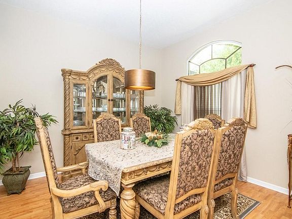 4th image of 1138 Baycrest Dr