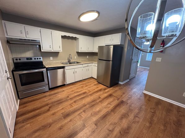 2bd 2ba 900sqft — 240 Park Rd SW #A