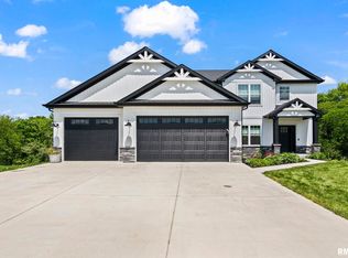 1915 Parthenon, Chatham, IL 62629