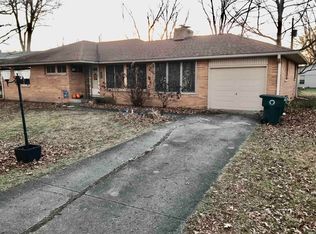 413 N Tyrone Dr, Muncie, IN