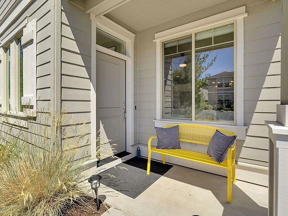 5th image of 61094 SE Sydney Harbor Dr