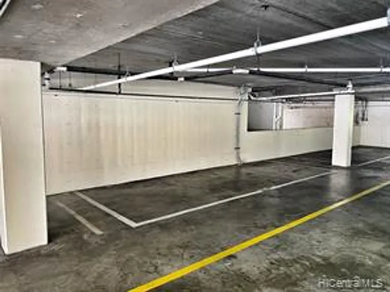 1650 Ala Moana Blvd — Photo 19