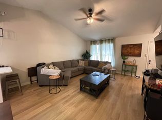 4244 Red Oak Dr, Tallahassee, FL 32311