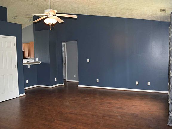 5th image of 4721 Hartsaw Ct
