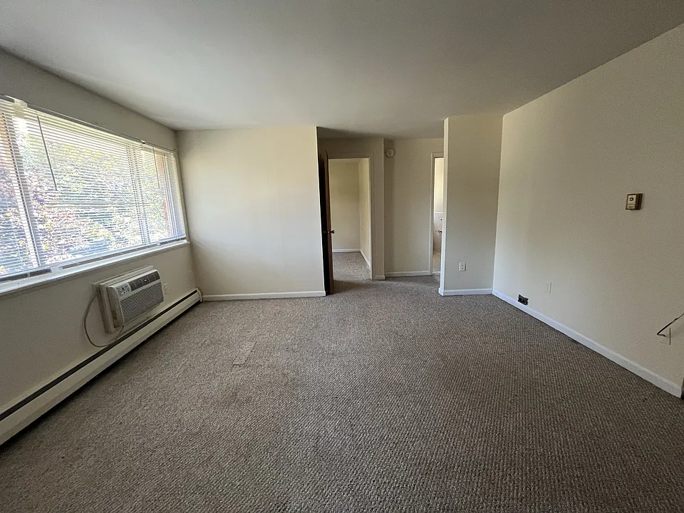 295 McCall Rd