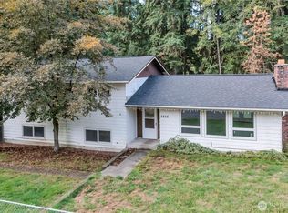 5856 190th Avenue Ct E, Lake Tapps, WA 98391
