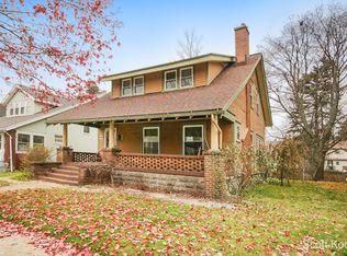 811 Lyon St NE, Grand Rapids, MI 49503