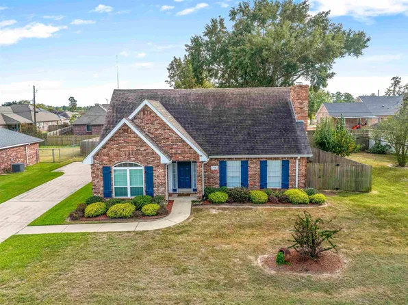 40 Mulberry Rd, Sulphur, LA 70663