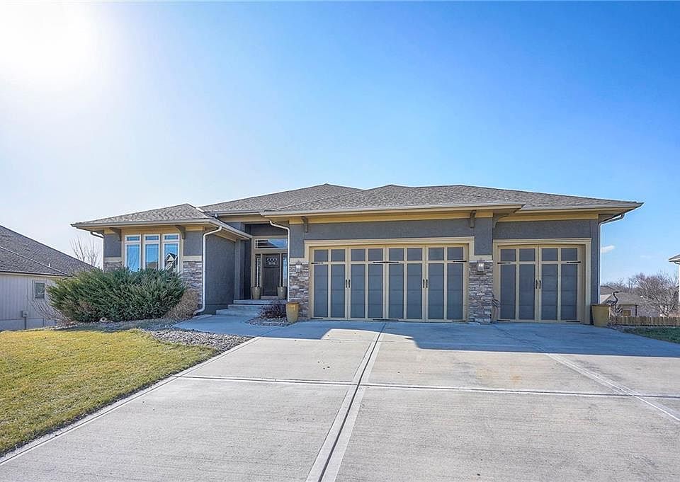 1st image of 4328 SE Trotter Dr