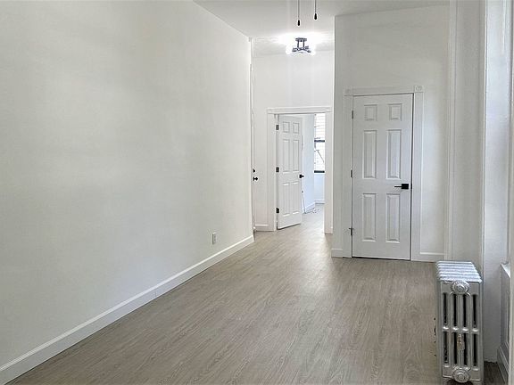 5th image of 202 Saint Nicholas Ave #3W