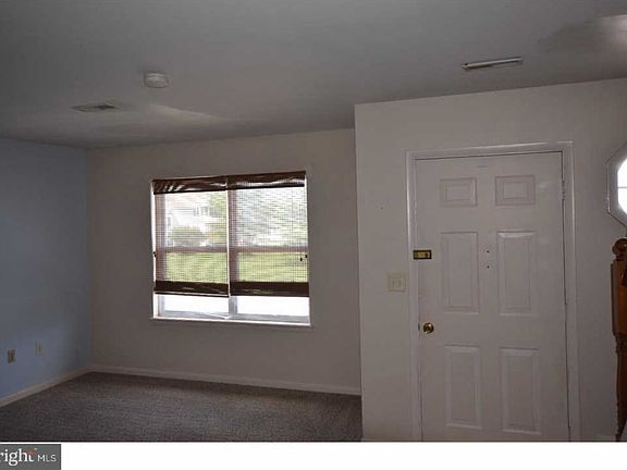 2nd image of 44 Wyatt St