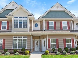 706 Egrets Lndg, Carmel, NY