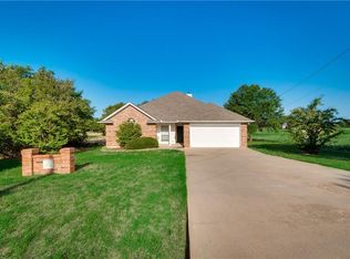 14012 Sandy Oaks Dr, Whitney, TX 76692