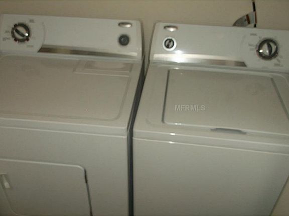 5th image of 3550 Tobago Ln APT 103