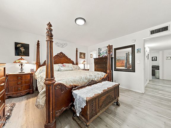 5th image of 5847 E DUNCAN Street