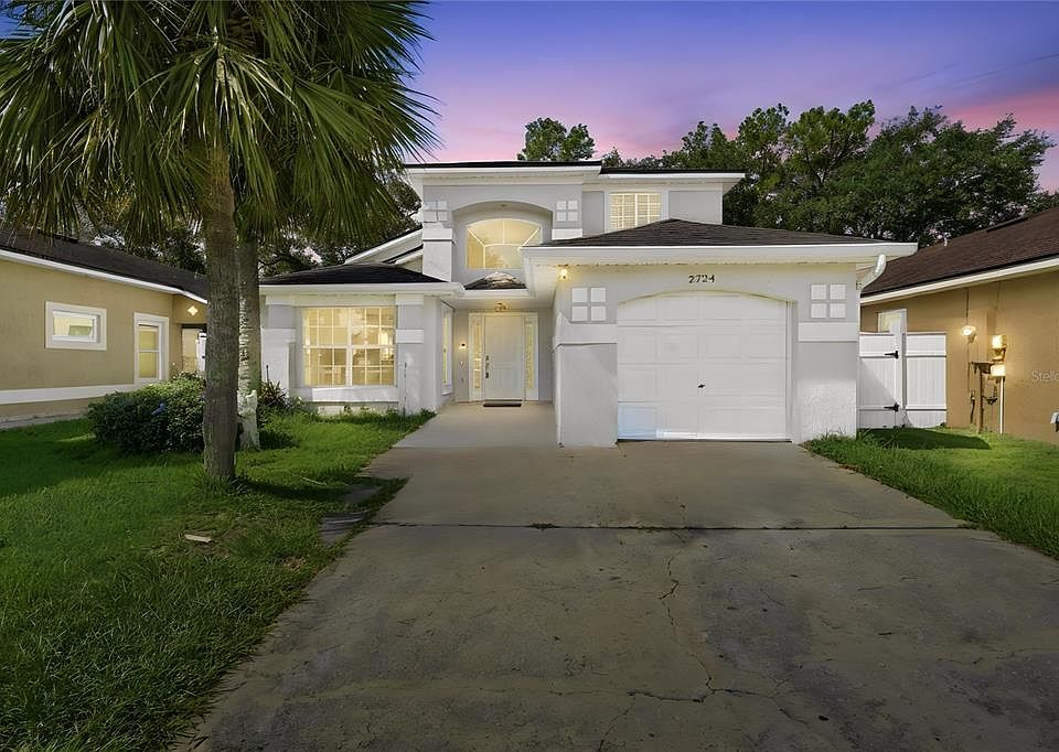 1st image of 2724 Emerson Ln