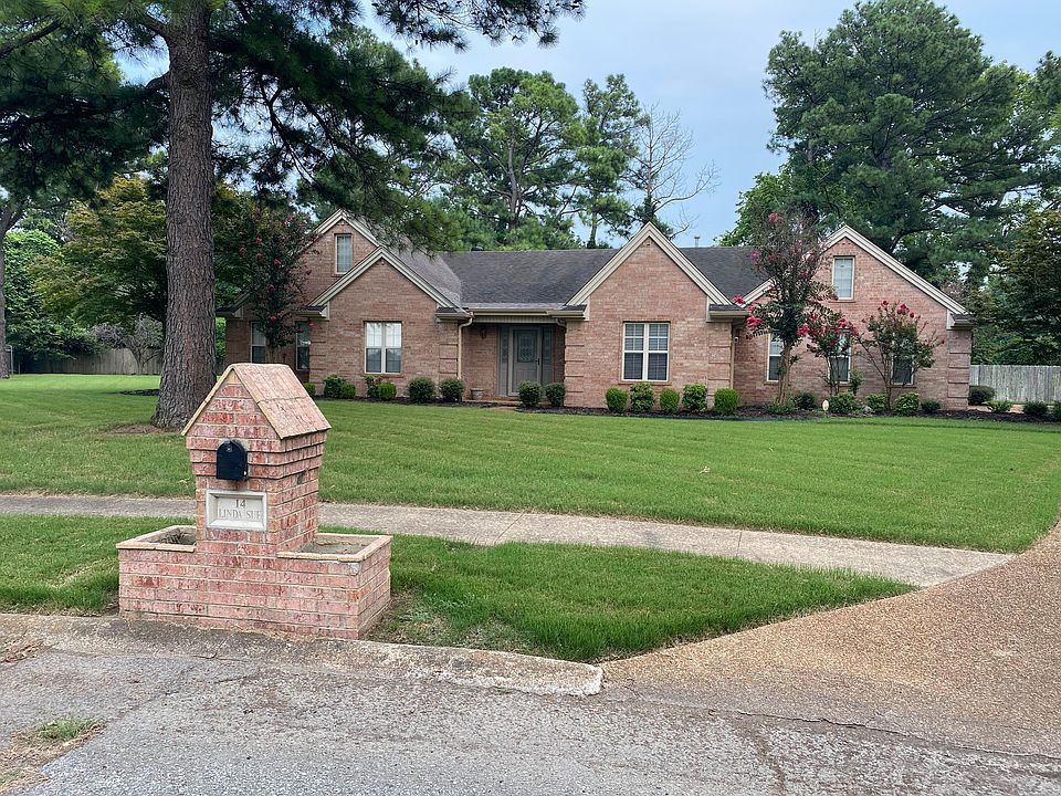 2nd image of 14 Linda Sue Dr