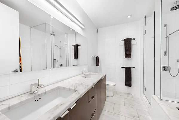 Rented by Douglas Elliman | media 23