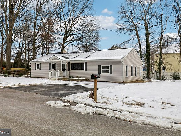 2nd image of 3605 Evelyn Gingell Ave
