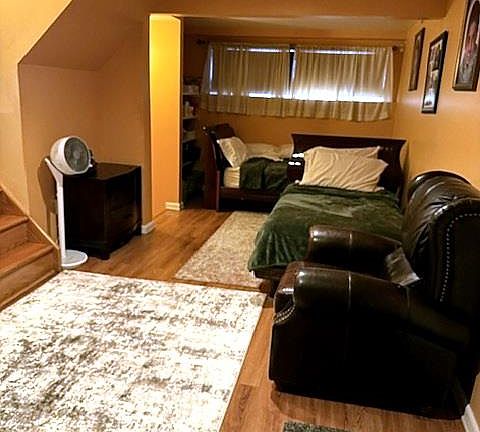 4th image of 8 Debora Drive