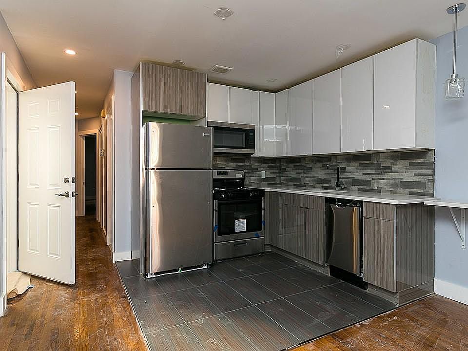 1st image of 778 Mac Donough St #3