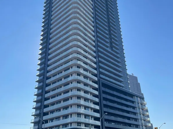 7895 Jane St E, Vaughan, ON