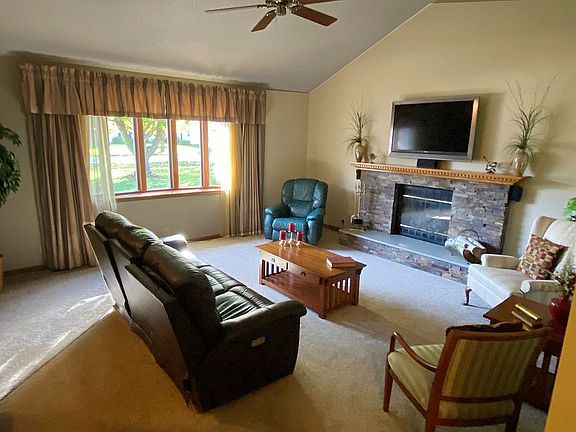 4th image of 507 Linden Dr